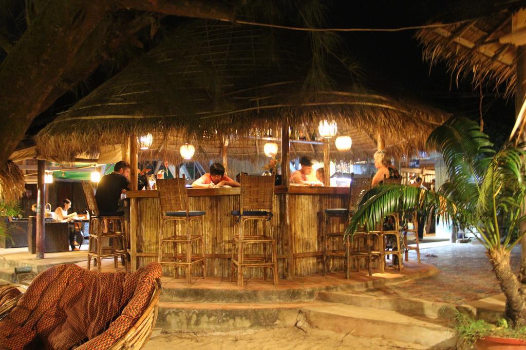 Chez Paou Hotell Sihanoukville Exteriör bild